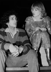 Le compositeur et chanteur français Michel Berger avec sa femme la chanteuse France Gall à la répétition de Starmania, 4 avril 1979